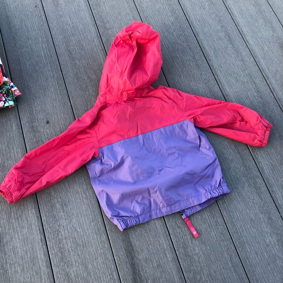 12-18 month North Face jacket. GUC. - Picture 6 of 6